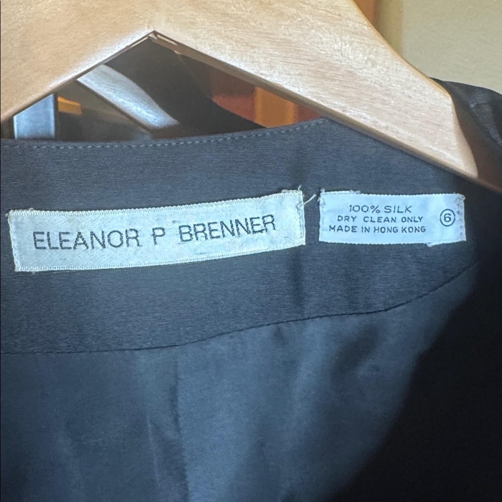 Vintage Eleanor P Brenner 100% Silk Black Double-Breasted Cropped Blazer Size 6 - Picture 3 of 9